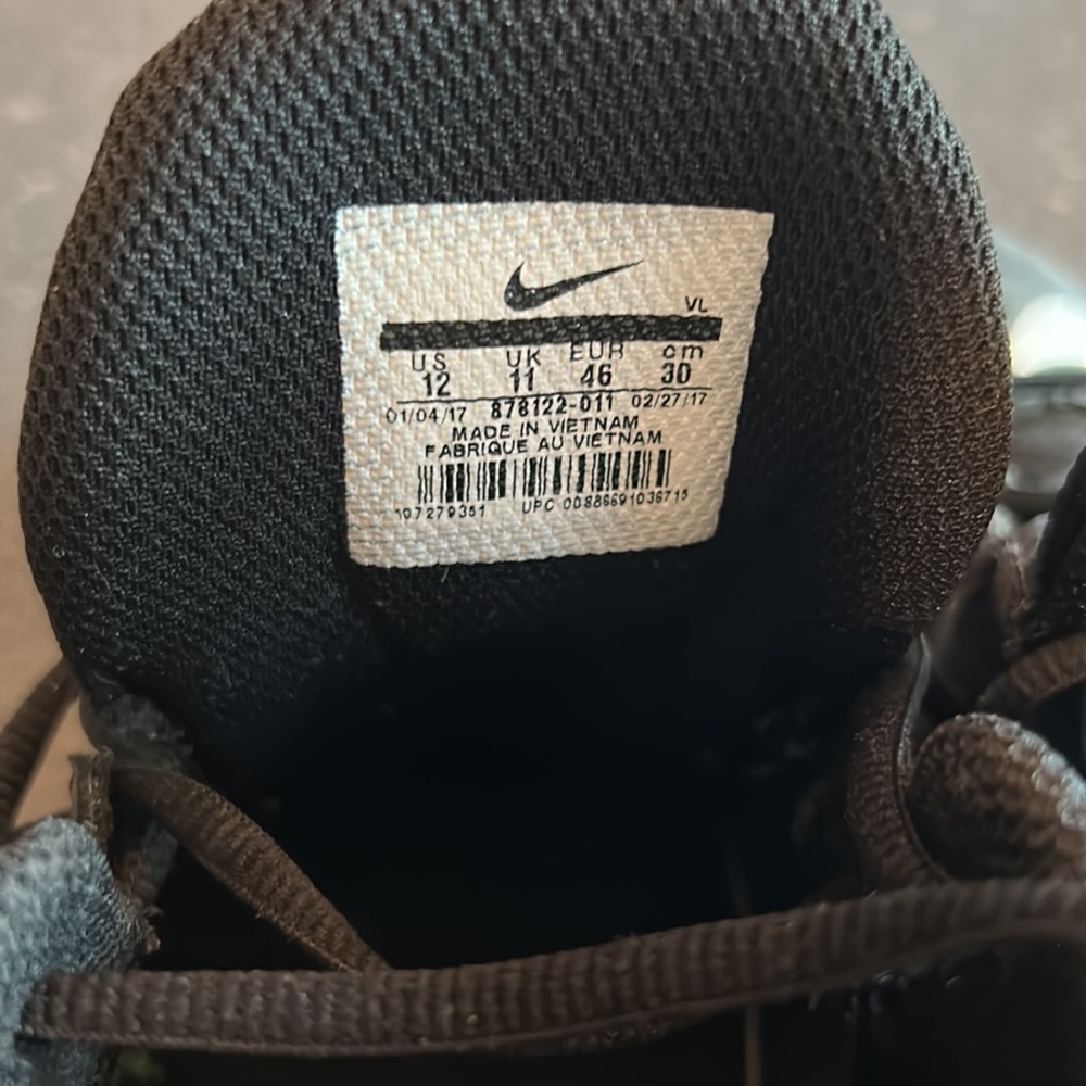 Nike Football/ Lacrosse Cleats - Picture 6 of 7